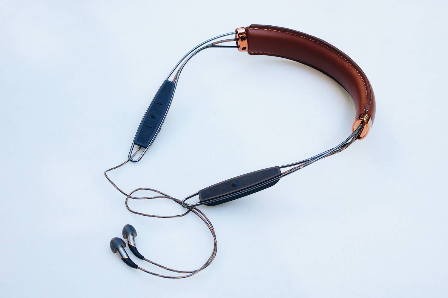 Klipsch 革製ネックバンド型 イヤホン Image X12 Neckband - その他